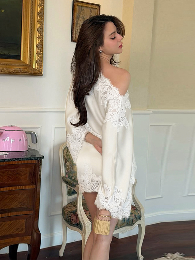 Elegant Lace Patchwork Women's - đánh giá và giá Men'S Fashion Line